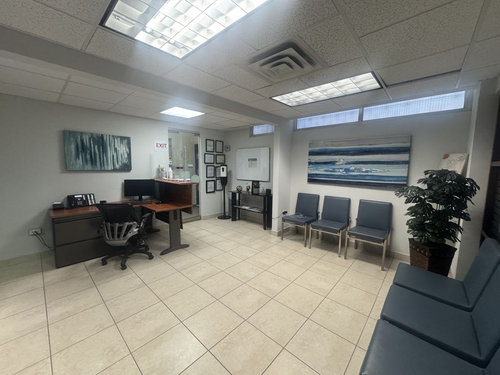 1700, Ave. Pinero, Las Lomas San Juan 00921 PR