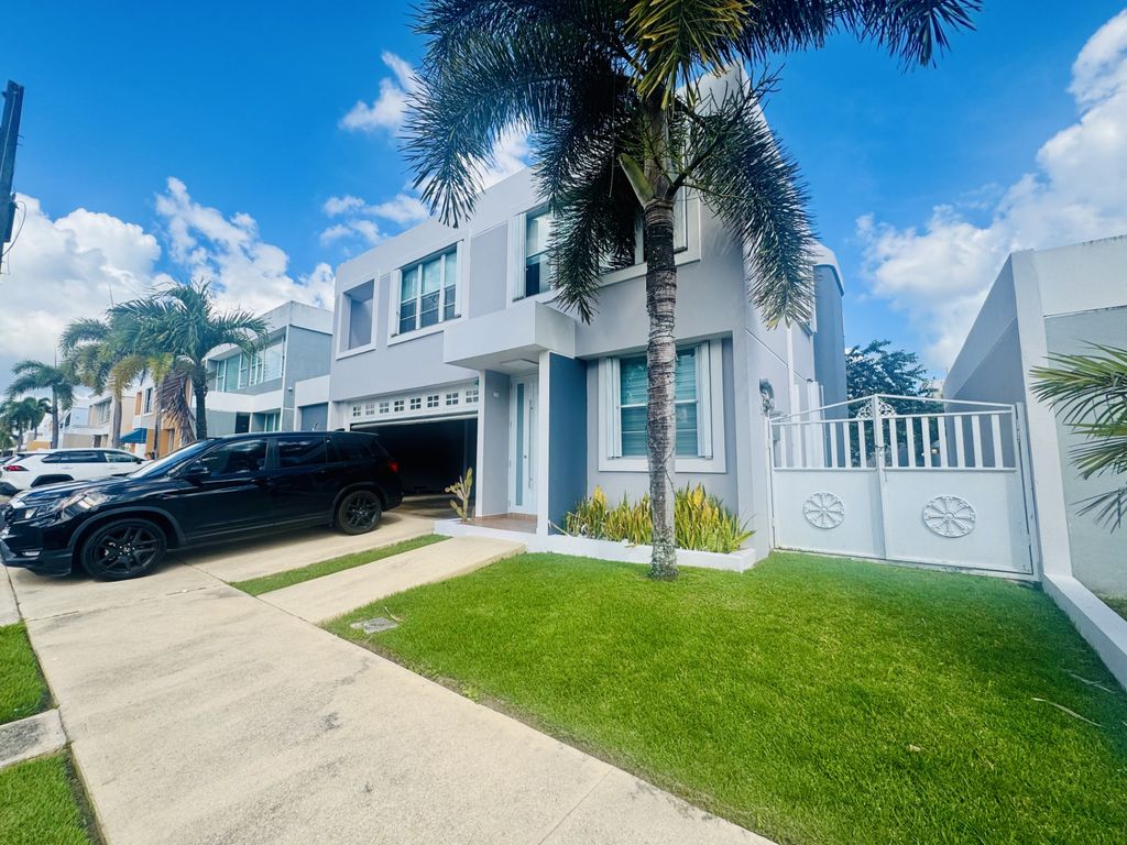 I-16, Siboney, Brisas De Montecasino Toa Alta 00953 PR