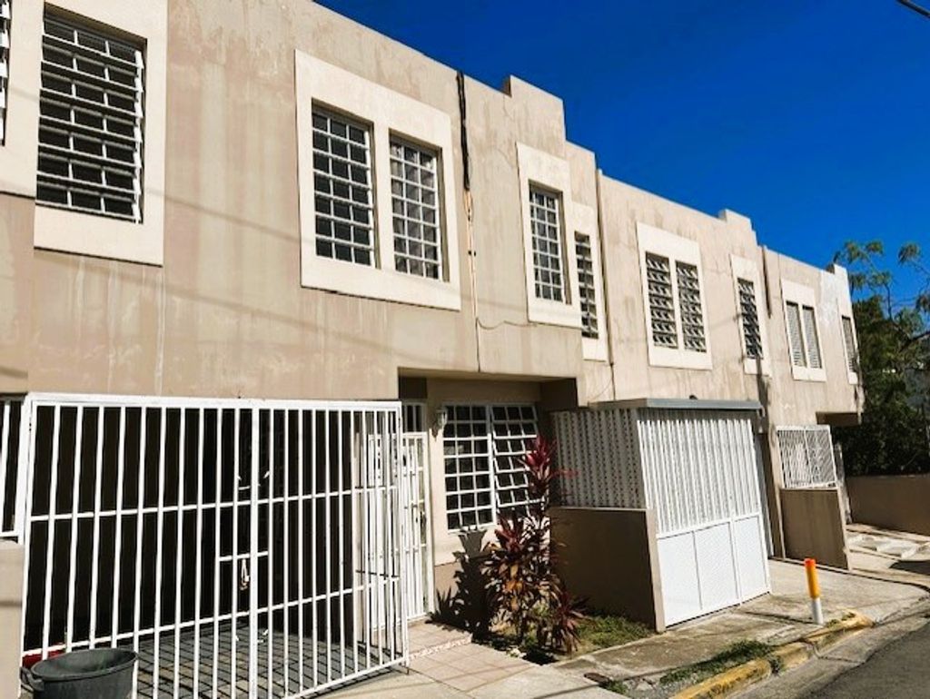 3C, Igualdad, Cond. Garden Court San Juan 00901 PR