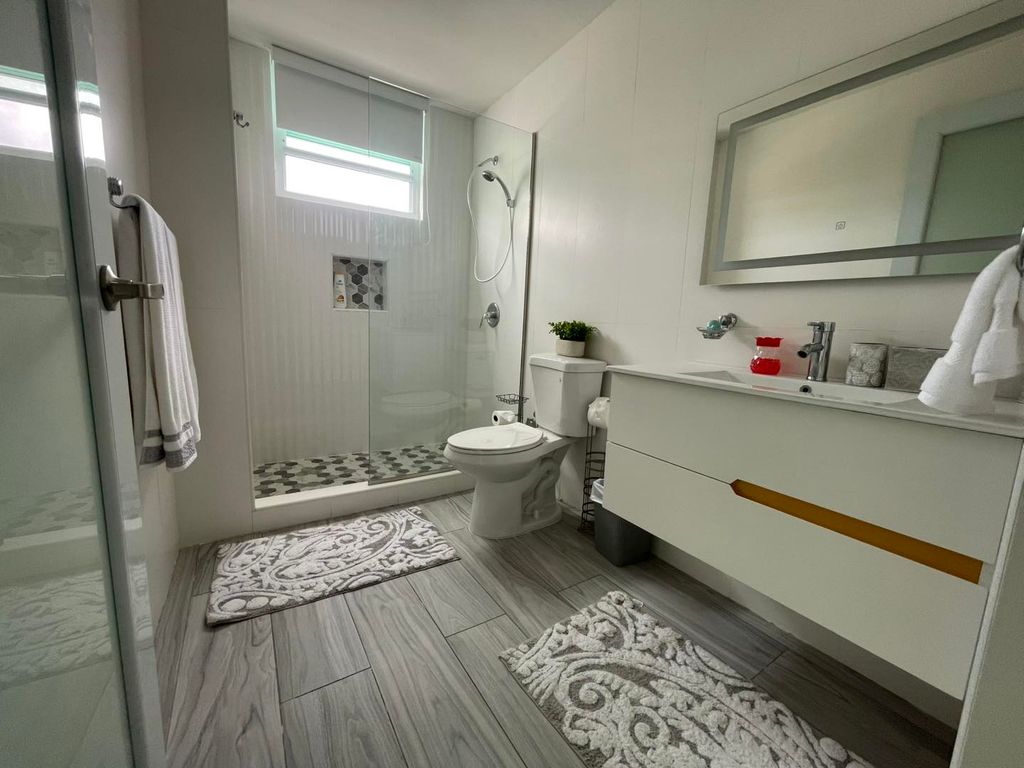 1, Condominio Ocean Palace Rincon 00677 PR
