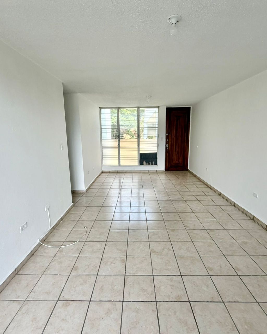 Western Lake Village Mayaguez 00680 PR