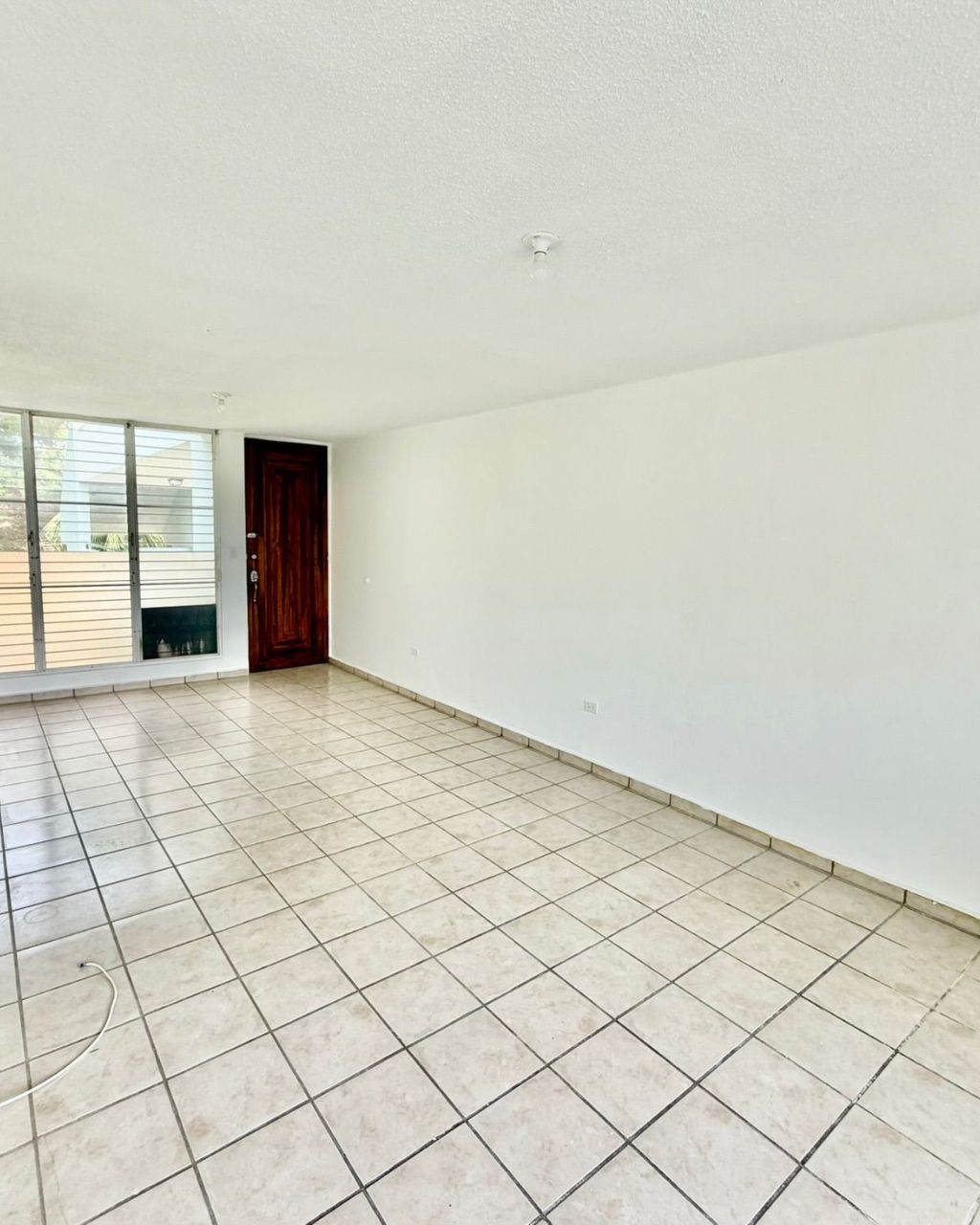 Western Lake Village Mayaguez 00680 PR