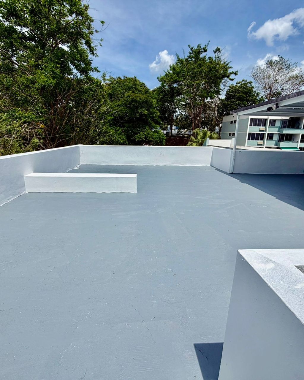 Western Lake Village Mayaguez 00680 PR