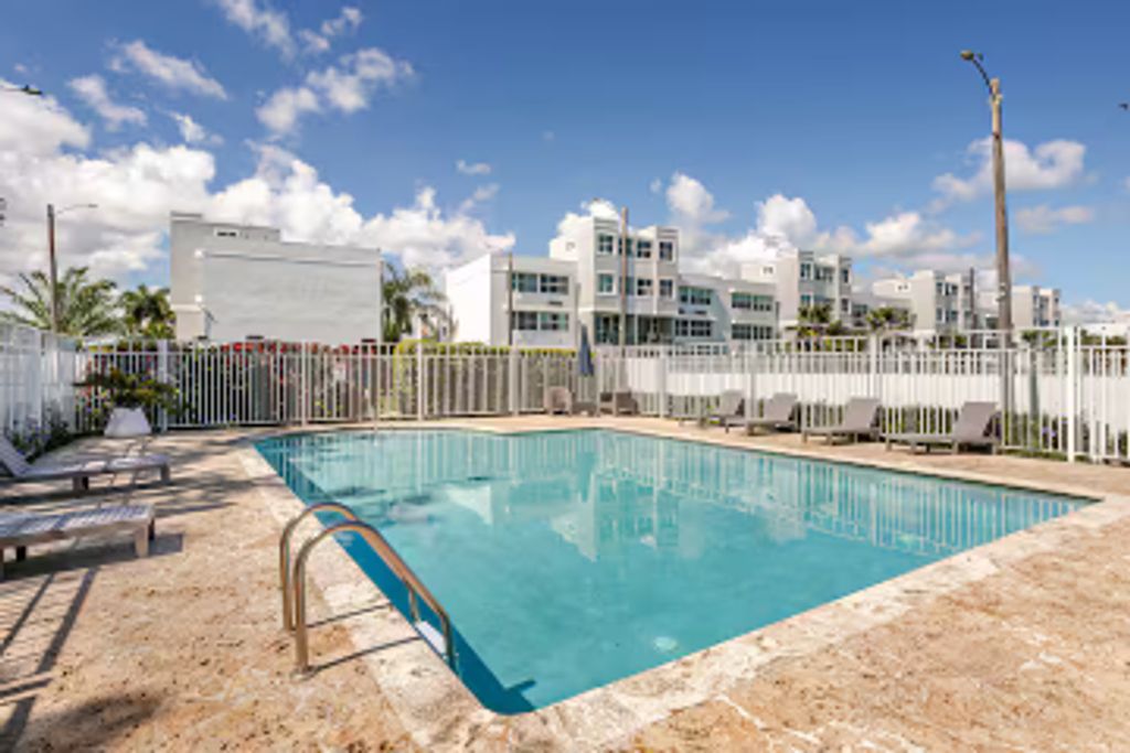 APT 4-301, 1, Cond. Vereda Del Mar - Calle Jurel Vega Baja 00693 PR