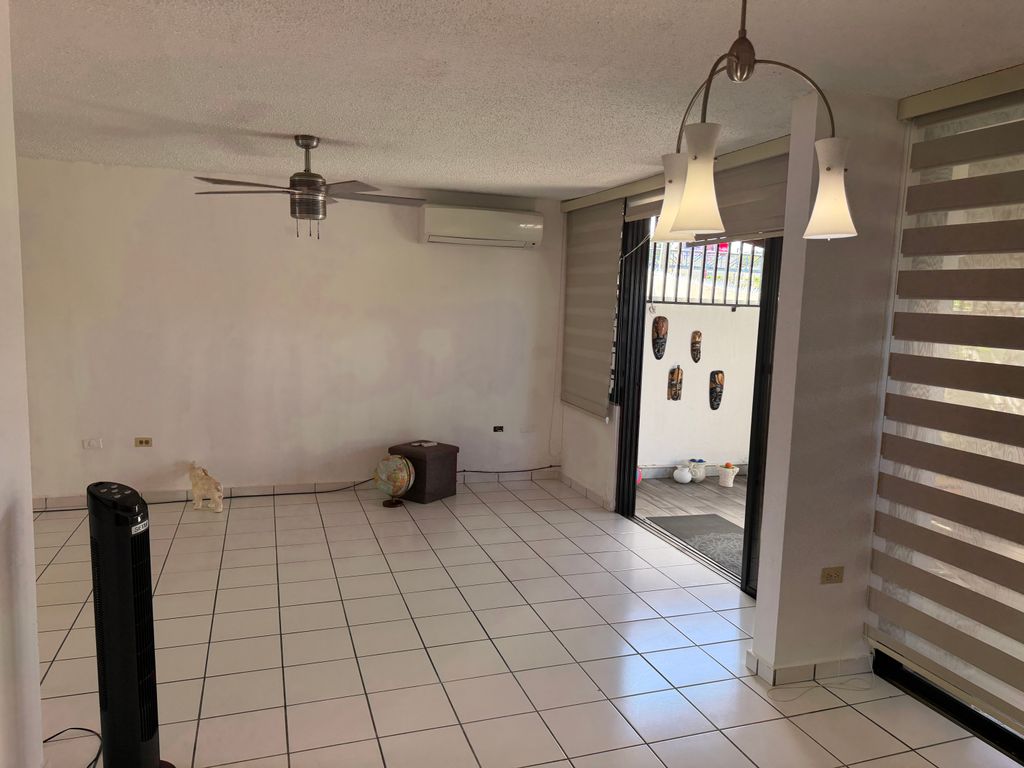 304, Tivoli, Villas De Tivoli Guaynabo 00969 PR
