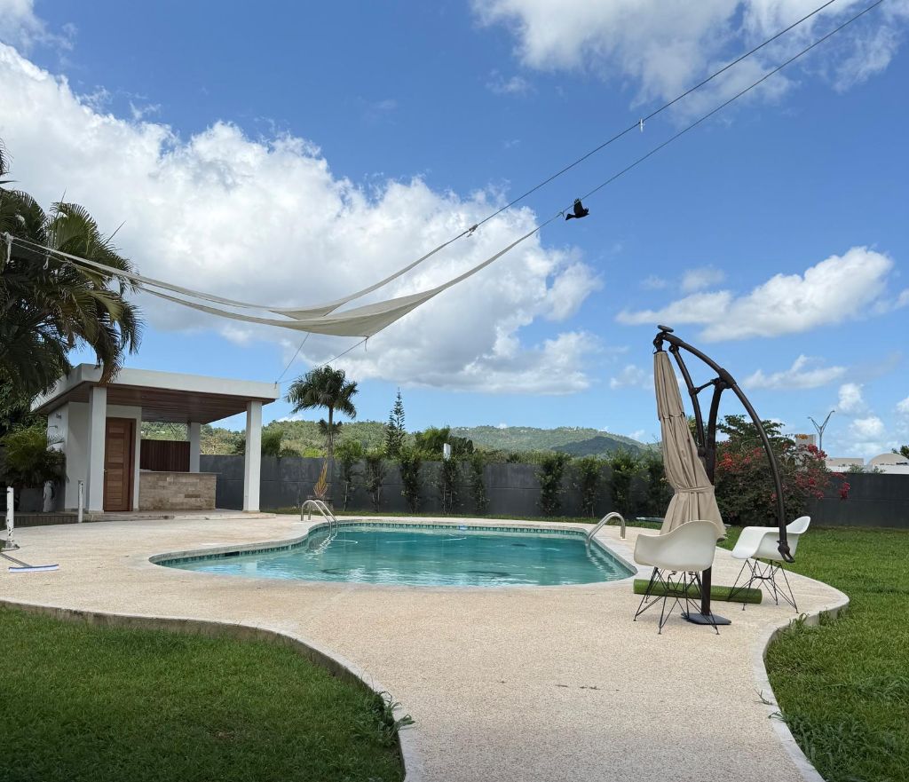 A20, San Pedro Estates, Caguas - 10