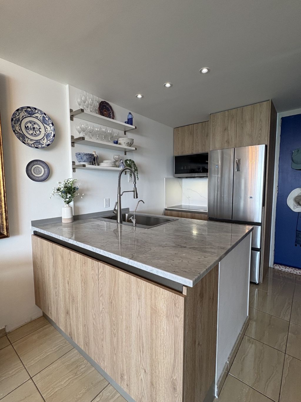 Ashford Avenue 1479, Condominium Condado Del Mar, San Juan - 2