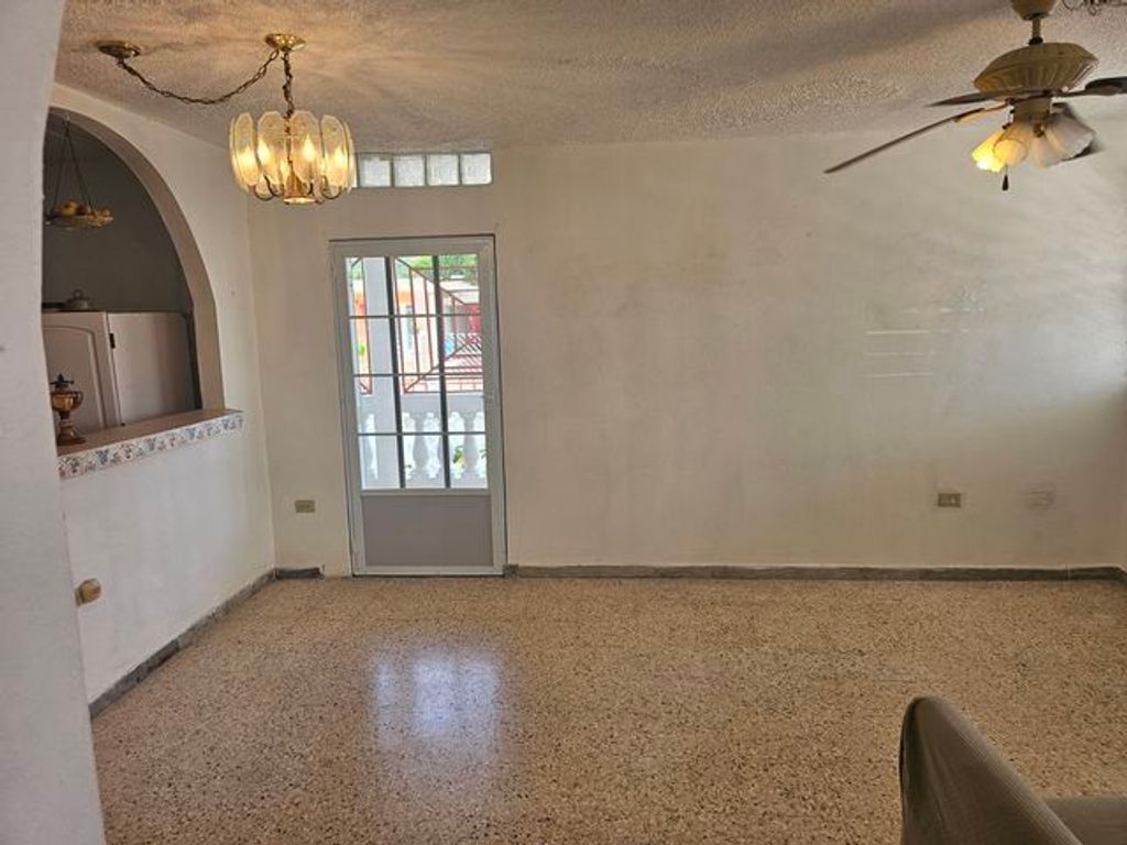 Ciudad Cristiana D-41, Venezuela Humacao 00791 PR