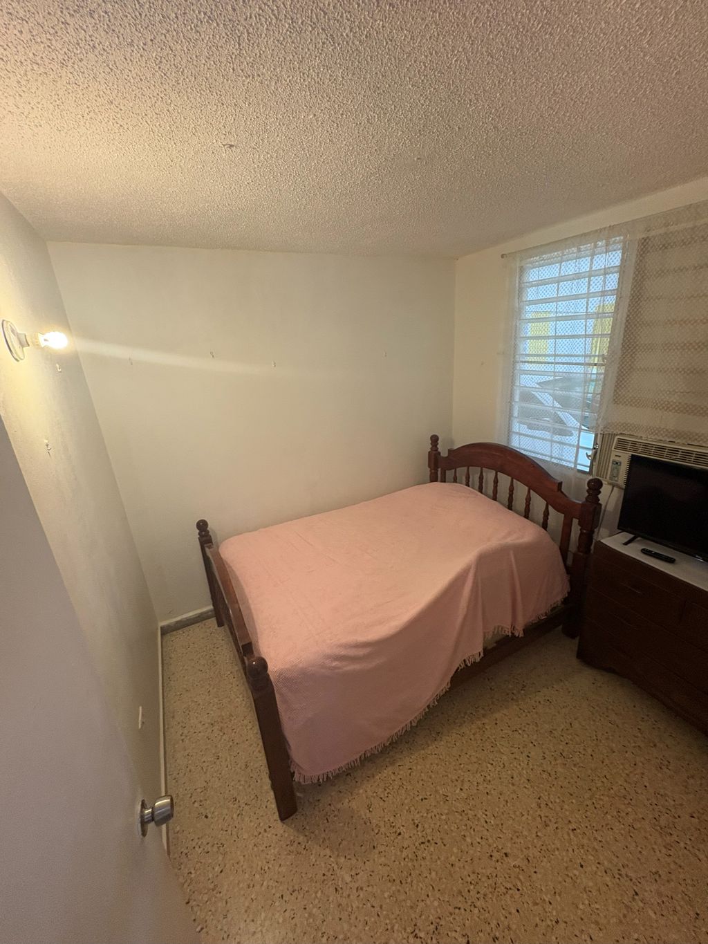 Ciudad Cristiana D-41, Venezuela Humacao 00791 PR